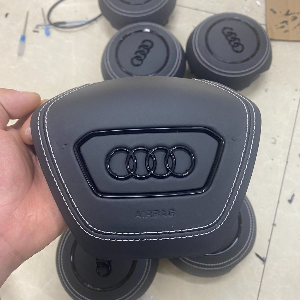 Applicable to the Audi A6 LC 8A7LA8 steering wheel cover, customizable genuine leather suede modification for the speaker cover, original cover plate.