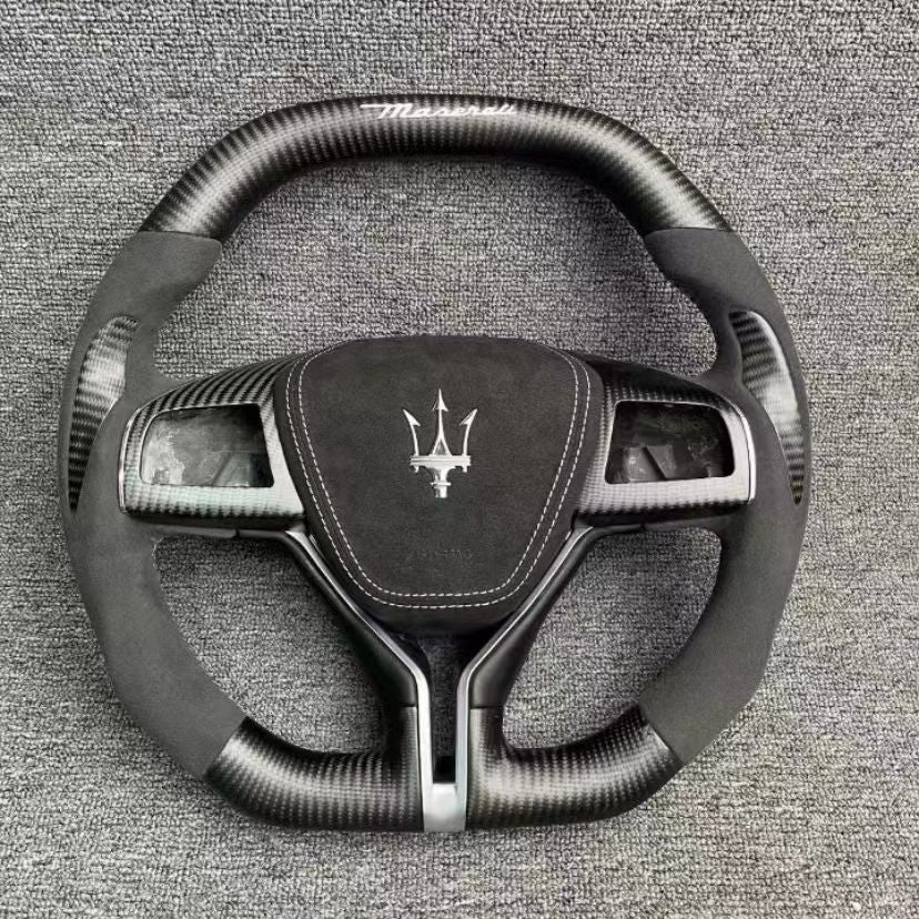 Applicable for customized steering wheel cover plates and horn covers of Maserati. Made of genuine leather imported suede. Factory direct sale.