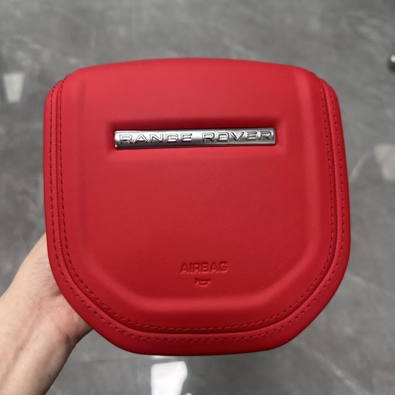 Customized and adapted steering wheel cover plate for Land Rover Range Rover Discovery, Range Rover Evoque, Aurora, Defender with genuine leather and new speaker cover.